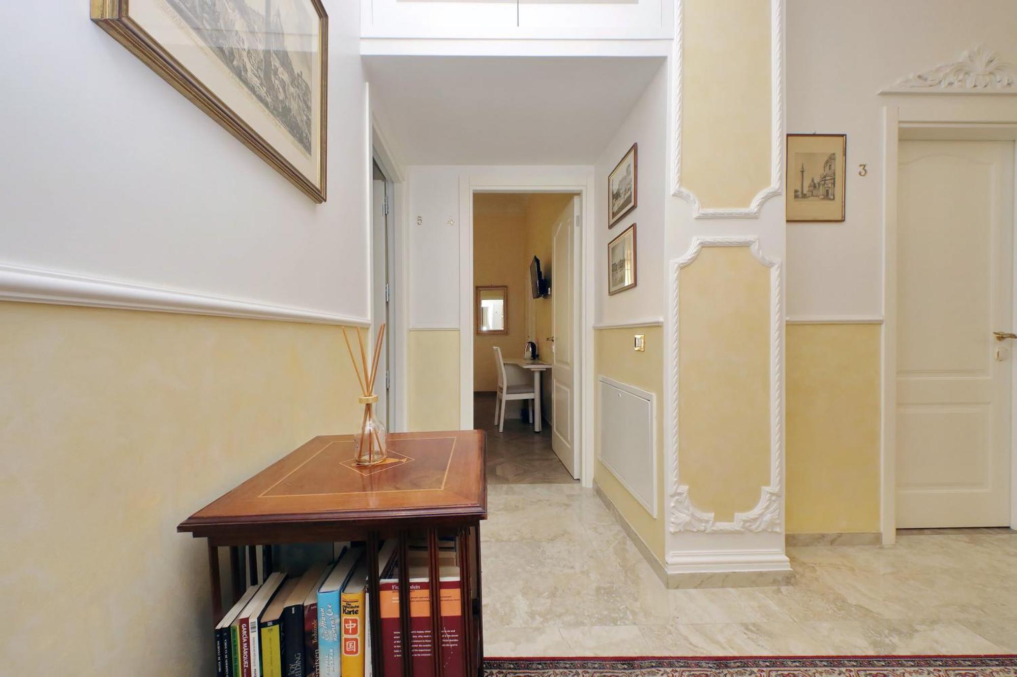 Fancy Guesthouse Vatican Rome Exterior photo